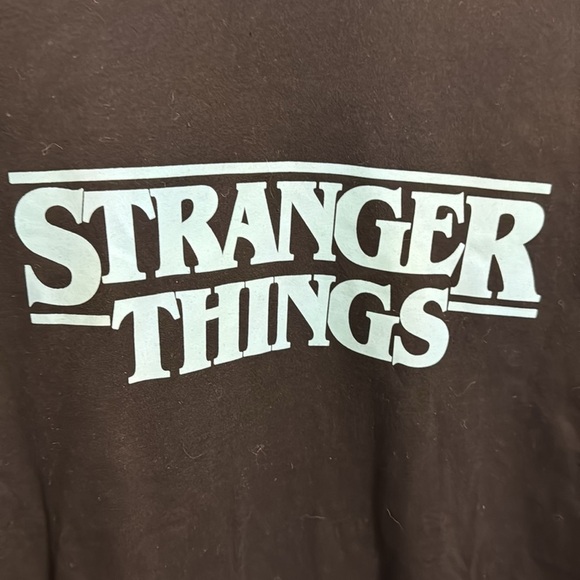 Netflix‎ Stranger Things Chogrin Elegorgon Long Sleeve T Shirt Unisex Size Large - Picture 2 of 8